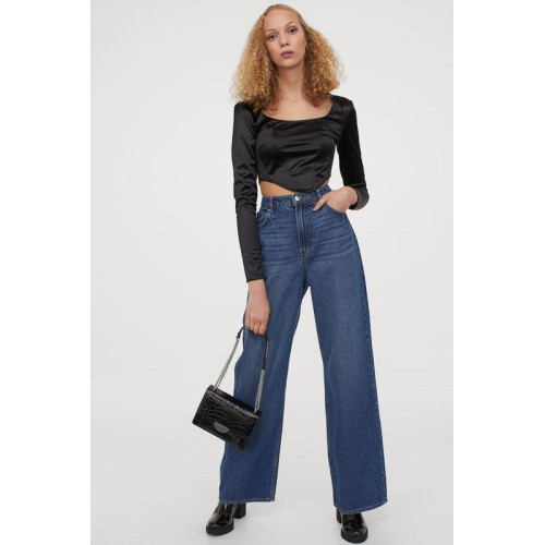 Топ H&M Швеція
